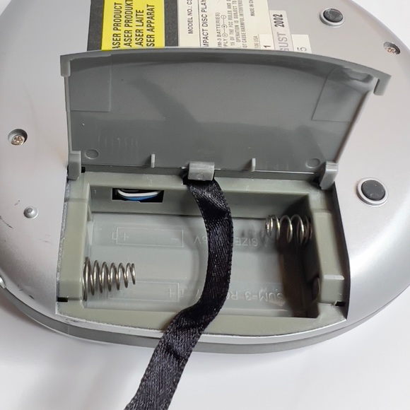 4C GPX C3974 Portable CD Player with Jogger Anti Shock Protection 45 Sec - Picture 8 of 9